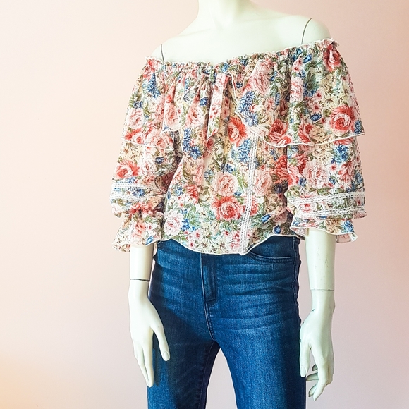Romantic zara shirt - roses, lace and ruffles - Picture 3 of 11